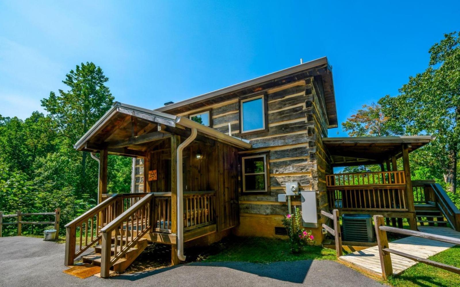 Sheriffs Cabin Гетлинбург Екстериор снимка