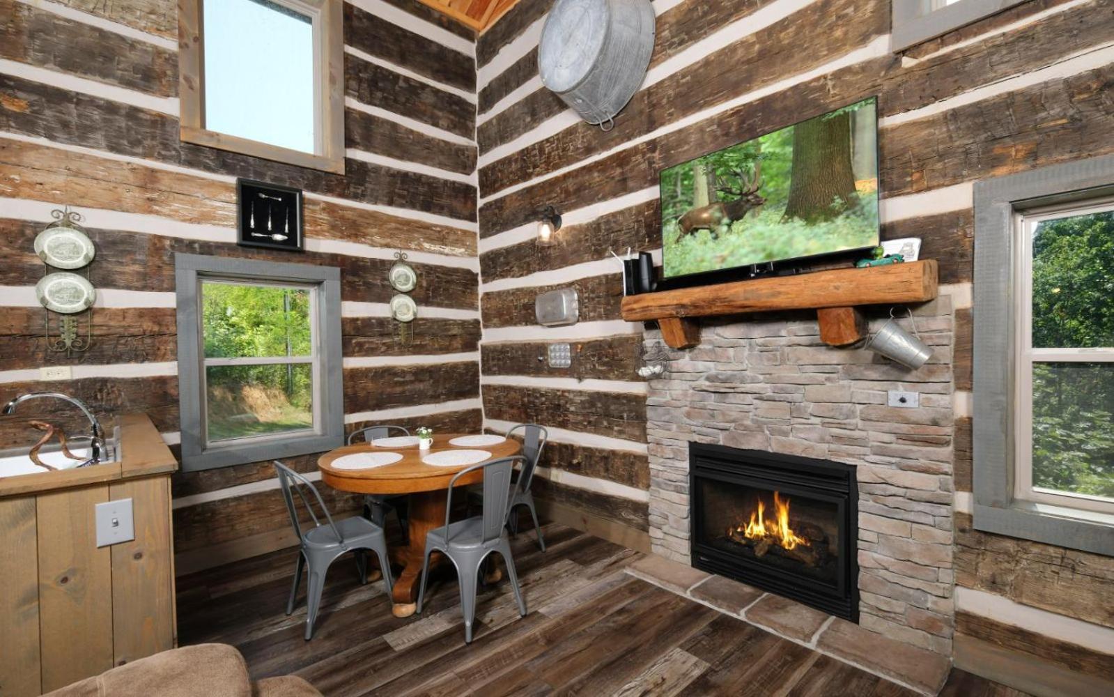 Sheriffs Cabin Гетлинбург Екстериор снимка